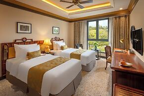 Silk Path Grand Hue Hotel
