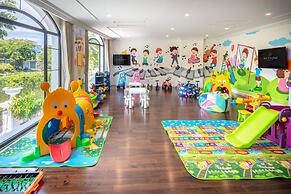 Silk Path Grand Hue Hotel