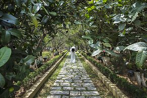 Silk Path Grand Hue Hotel