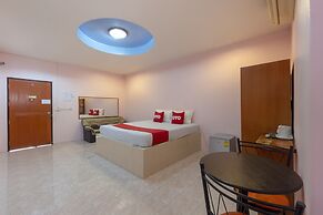 OYO 1070 Paradise Resort