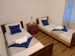 Byurakan Guest House