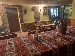 Byurakan Guest House