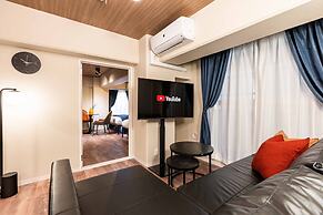 Bird Land in Shinsaibashi east