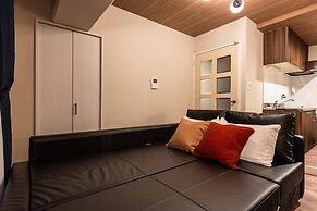 Bird Land in Shinsaibashi east