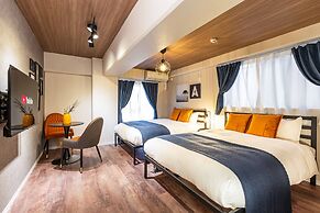 Bird Land in Shinsaibashi east