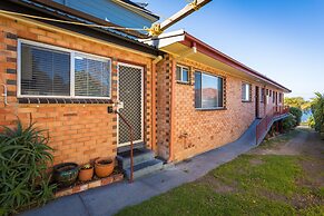 Beach Shack on Beach St Couples Retreat