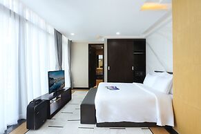 Melina Turtle Lake Saigon Center