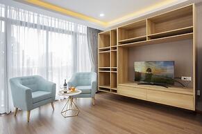 Melina Turtle Lake Saigon Center