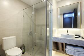 Melina Turtle Lake Saigon Center