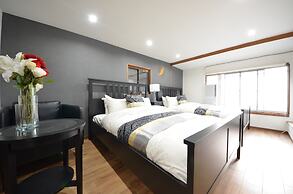 Kyoto Kosakacho House