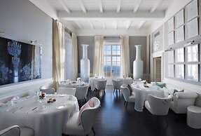 J.K. Place Capri