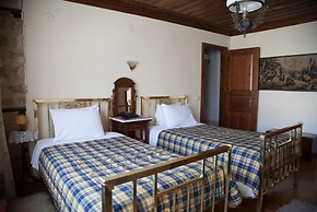 Hagiati Traditional Hotel
