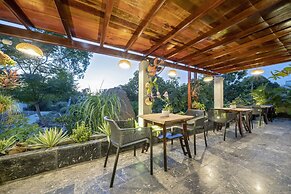 Y Lan Paradise Villa