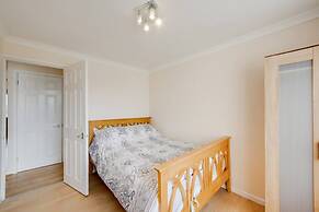 Bungalow 2 min Walk to Beach and sea Sleeps 6