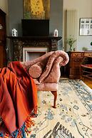 The Suite, 82 Cathedral, Private Parking