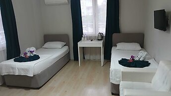 Khan's Hotel