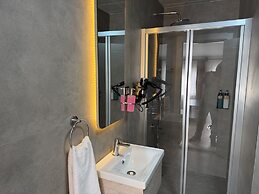 ALTINAY HOTEL