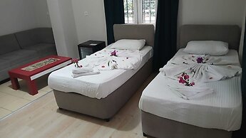 Khan's Hotel