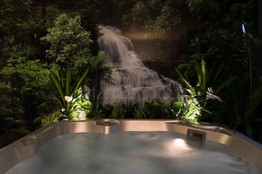 La Villa Resort