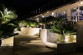 La Villa Resort