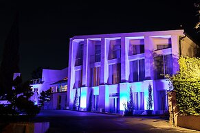 La Villa Resort