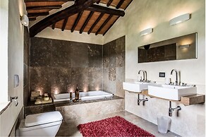 Le Pratola Luxury Villa