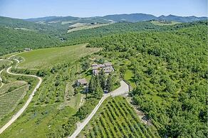 Le Pratola Luxury Villa