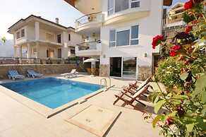 Luxury 4 Bedroom Villa With Private Pool, Alanya Villa 1031