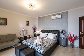 Imagine Renting Your Own 5 Star Private Cyprus Villa on the Beach, Pap