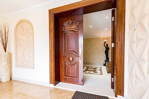 Imagine Renting Your Own 5 Star Private Cyprus Villa on the Beach, Pap