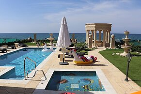 Beachfront Home, Stunning Views, Paphos Villa 1410