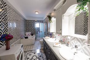 Imagine Renting Your Own 5 Star Private Cyprus Villa on the Beach, Pap