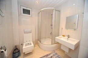 Villa with Majestic Views 1032