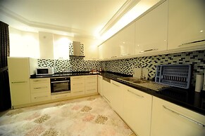 Villa with Majestic Views 1032