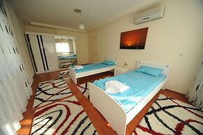 Villa with Majestic Views 1036