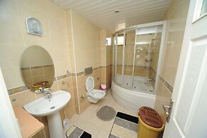 Villa with Majestic Views 1036