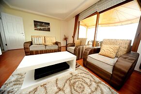 Villa with Majestic Views 1036