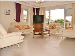 Villa with Majestic Views 1030