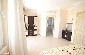 Villa with Majestic Views 1026