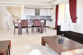 Villa in Alanya With Breathtaking Views 1022