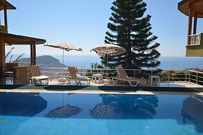 Villa in Alanya With Breathtaking Views 1037