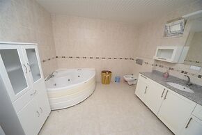 Villa in Alanya With Breathtaking Views 1035