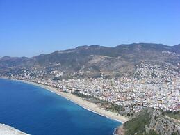 Villa in Alanya With Breathtaking Views 1034