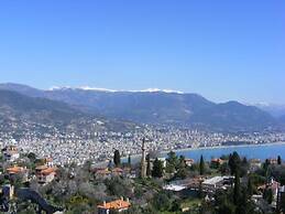 Villa in Alanya With Breathtaking Views 1034