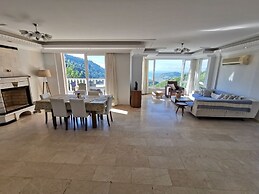 Luxury Villa in Alanya near Beach, Alanya Villa 1019