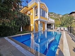 Luxury Villa in Alanya near Beach, Alanya Villa 1019