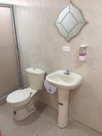 Tababela Airport B&B