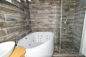 BigRiverCamp Hotel & Spa