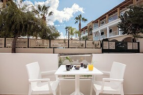 Nikos & Maria Studios II