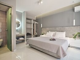 Nikos & Maria Studios II